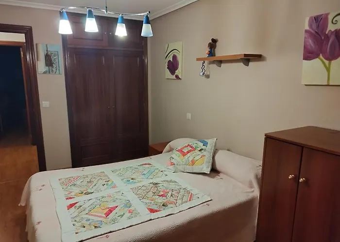 Piso El Castillo Apartman *